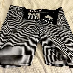Hurley Mens black and white swim suit.